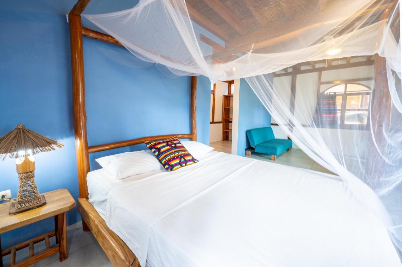 Montañita Casa Del Solホステル エクステリア 写真