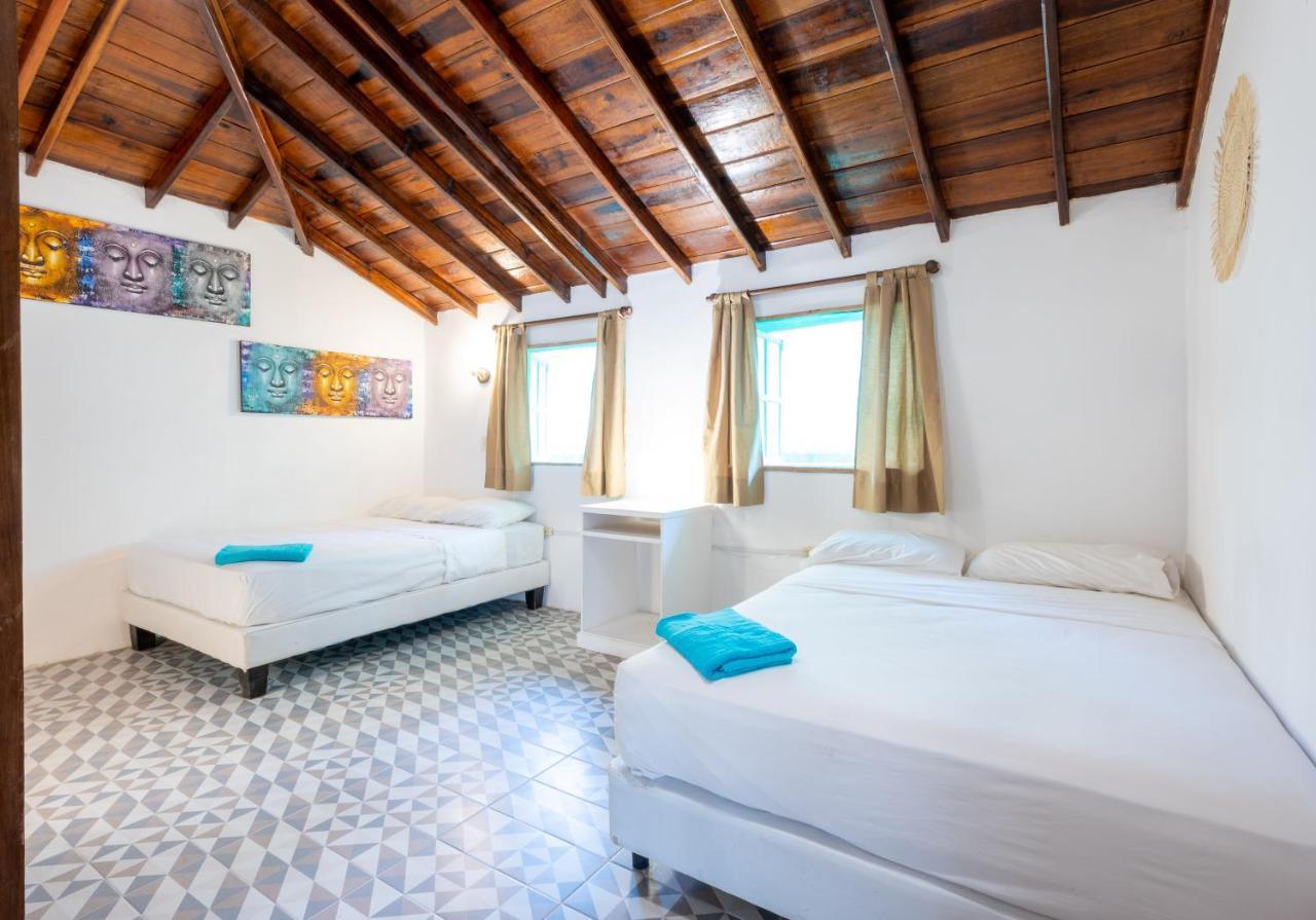 Montañita Casa Del Solホステル エクステリア 写真