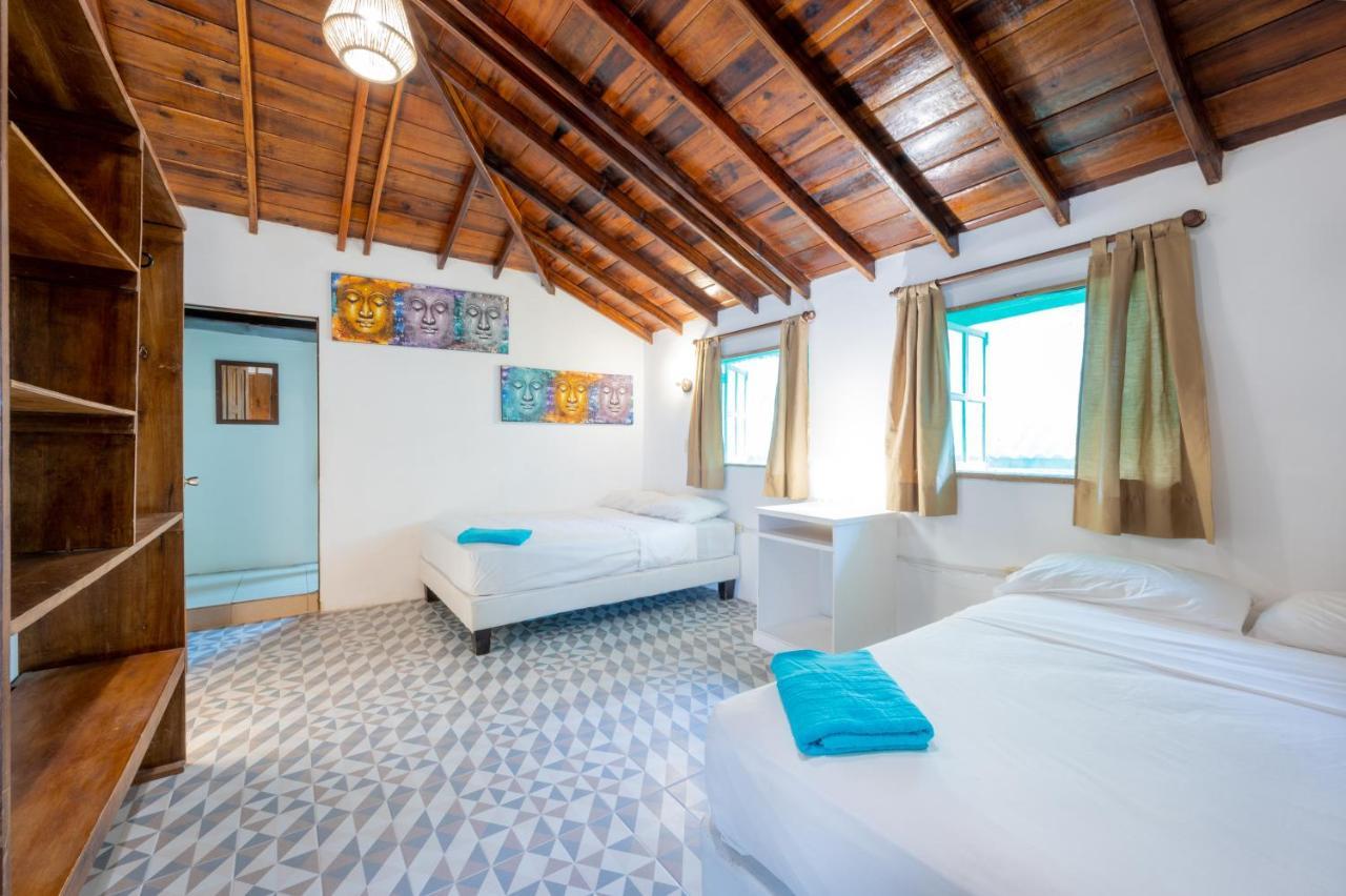 Montañita Casa Del Solホステル エクステリア 写真
