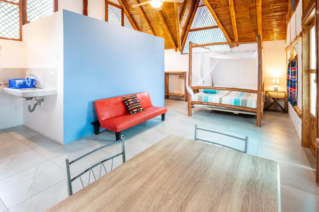 Montañita Casa Del Solホステル エクステリア 写真