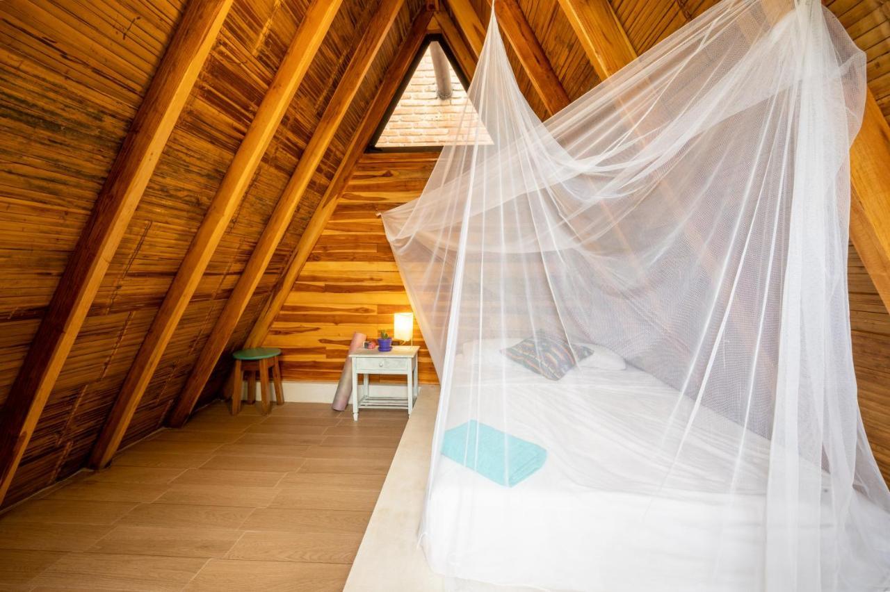 Montañita Casa Del Solホステル エクステリア 写真